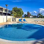 Villa Pearl Of Amarilla Golf - Luxury 3 Bedroom With Heated Pool & Ocean View *